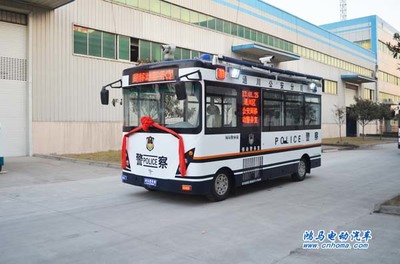 流動(dòng)警務(wù)室|移動(dòng)警務(wù)室|通信指揮車|特種改裝警車|緝查布控車|防爆車|流動(dòng)警務(wù)車|流動(dòng)警務(wù)站|移動(dòng)警務(wù)車|電動(dòng)巡邏車|電動(dòng)觀光車|電動(dòng)警車|電動(dòng)消防車
